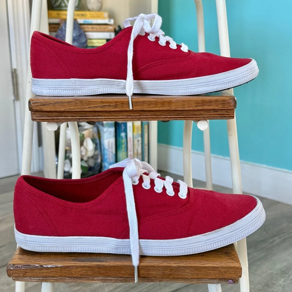 American Eagle Outfitters vibrant red